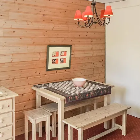 Stunning In With Kitchen